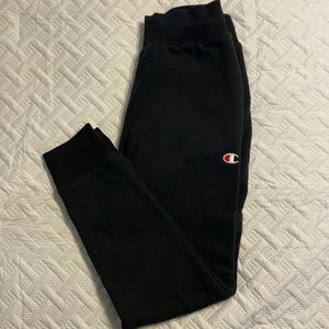 CHAMPION men’s reverse weave jogger. Medium